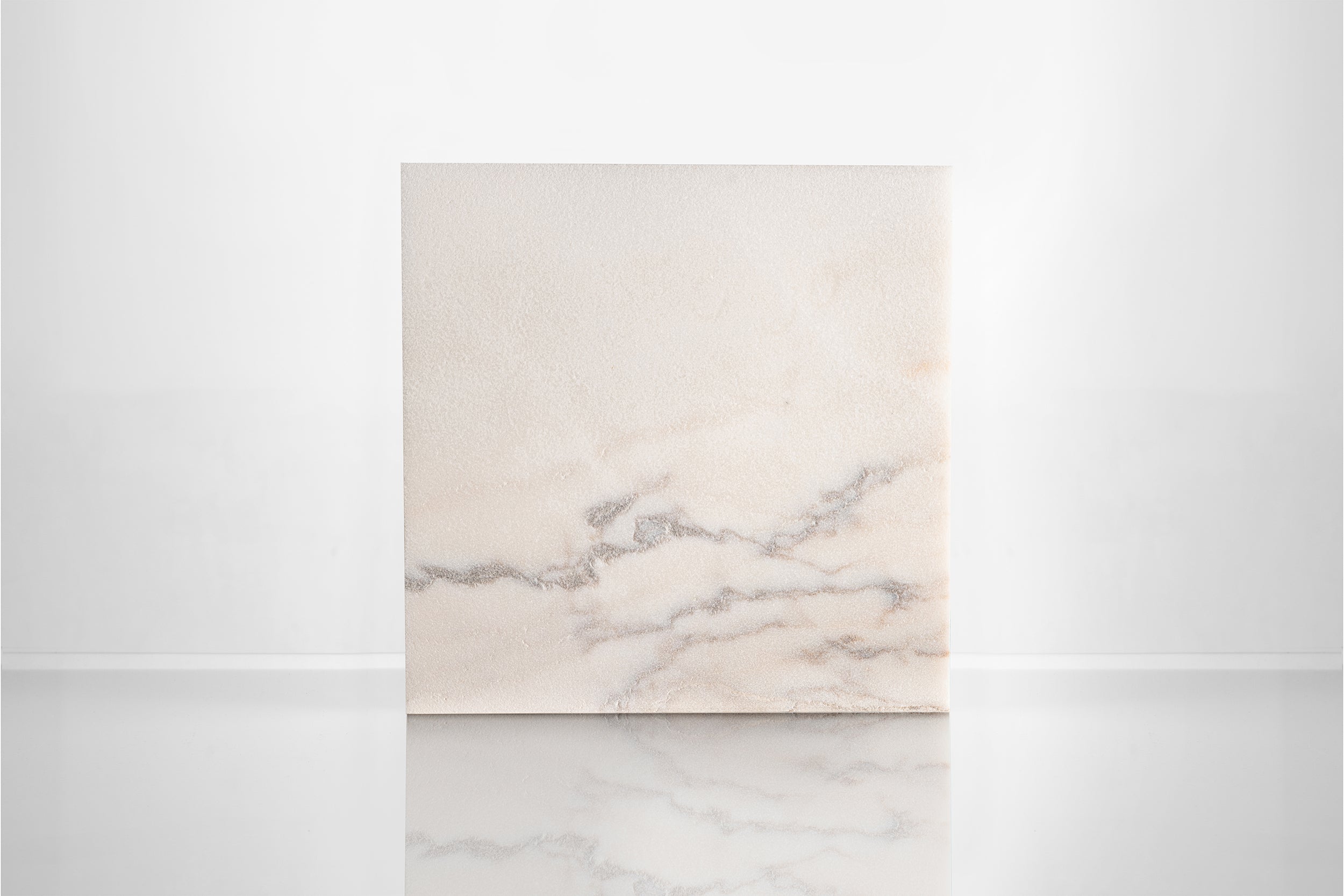 White Estremoz Extra - Sandblasted + Brushed